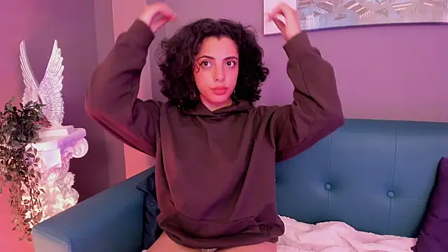 Alessiia   online show from November 7, 7:14 am