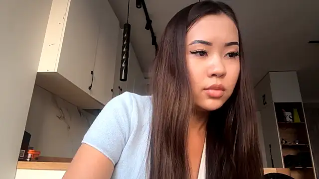 Ur neighbor Kira online show from October 25, 11:51 am