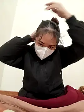 bree-zz online show from November 30, 11:09 pm