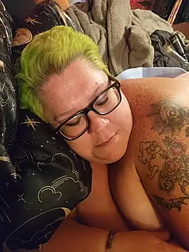 violentviolet68 online show from July 21, 1:06 am