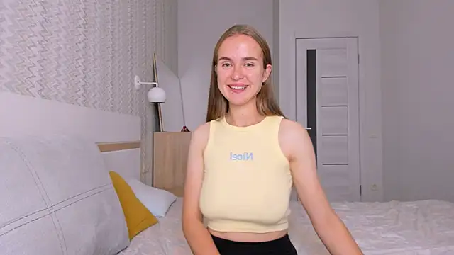 LilMary  online show from October 10, 6:07 am