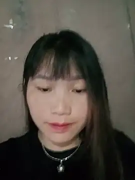 min-xinh online show from June 19, 1:47 pm