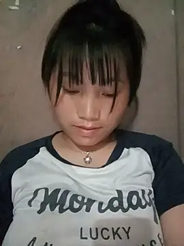 min-xinh online show from July 10, 9:59 pm
