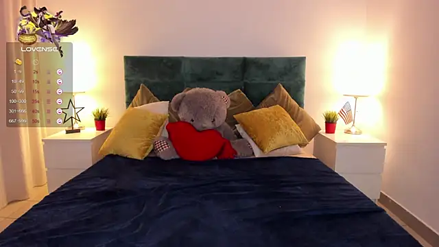 CamillaDreamer online show from September 28, 2:40 am