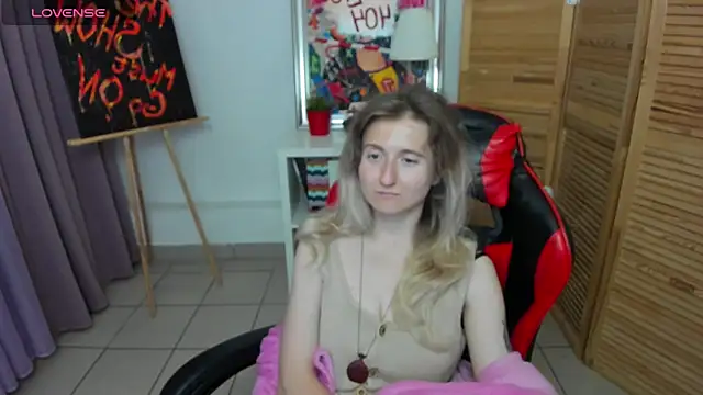 CamillaDreamer online show from August 8, 1:24 am