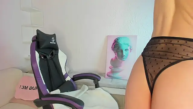 Ella starrr   online show from June 7, 3:35 am