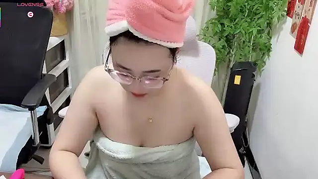 NEWONETO online show from July 24, 12:25 pm