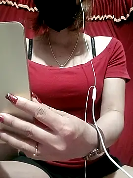 Snapshot of LenaCii chatting on September 26, 3:20 pm LenaCii online show from September 26, 3:20 pm