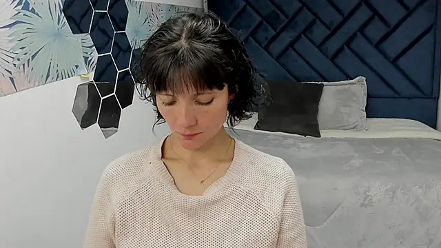 Valery More   online show from November 19, 12:38 pm