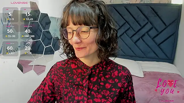 Valery More   online show from June 27, 1:17 pm
