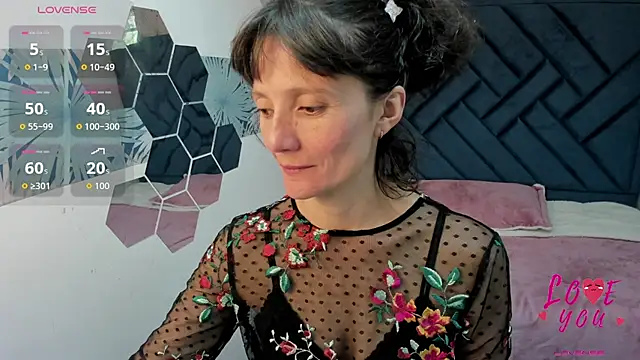 Valery More   online show from July 2, 1:17 pm