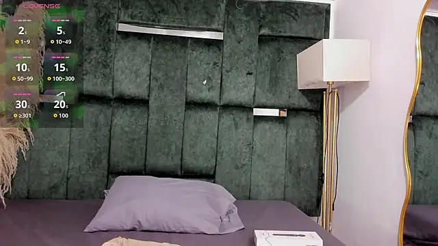 Misaki Kai online show from November 25, 6:04 am