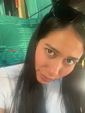 Amelia Rivas online show from April 27, 6:49 pm
