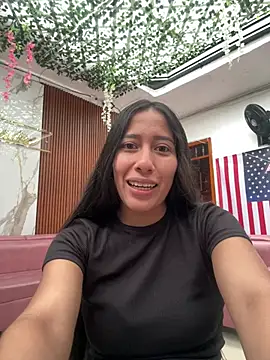 Amelia Rivas online show from July 4, 7:32 pm