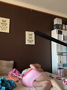 GoldenPussy1329 online show from June 27, 1:28 pm