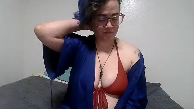 Snapshot of daniak90 chatting on October 13, 4:09 pm daniak90 online show from October 13, 4:09 pm