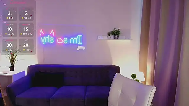 luna son online show from October 21, 1:59 pm