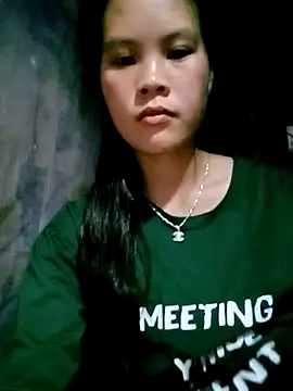Snapshot of Tuelam_xx chatting on October 3, 2:33 pm Tuelam xx online show from October 3, 2:33 pm