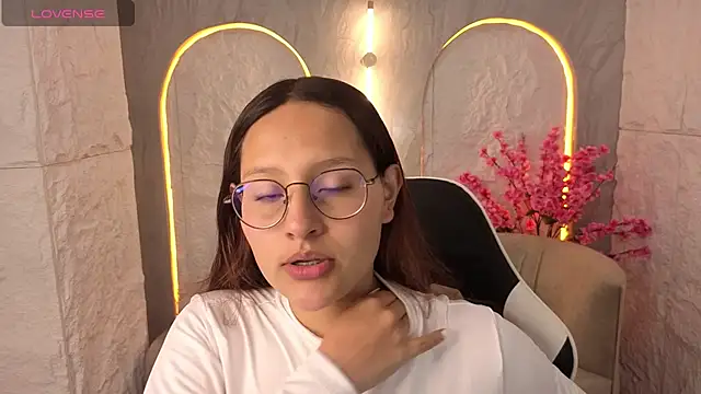 Nyx Tamy Tx  online show from October 6, 12:55 pm