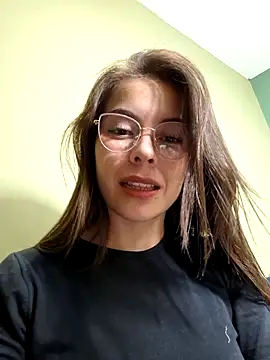 EmmaValencia  online show from November 13, 5:28 am