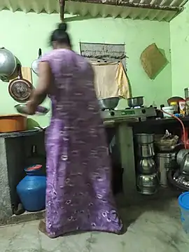 Tamilselviroja- online show from July 7, 2:31 pm