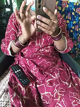 Tamilselviroja- online show from June 23, 10:24 am