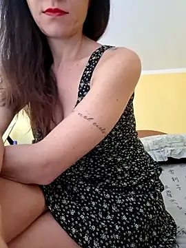 SonoSoloTua online show from November 12, 9:07 am