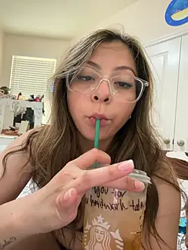 bunnygorl12 online show from June 15, 11:05 pm