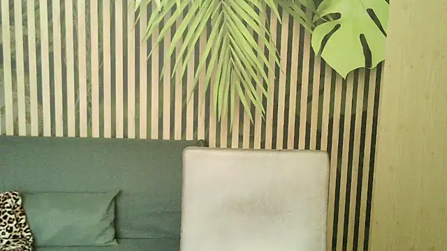 Ashley Brookss online show from October 17, 9:45 am