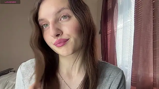 JanellHousen online show from July 29, 5:07 am