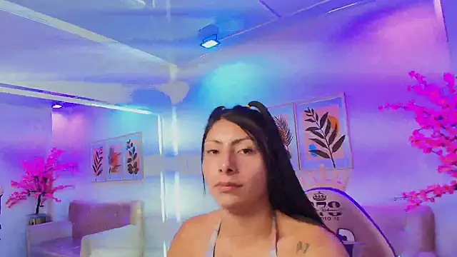 Gabriela milani online show from October 15, 11:13 am