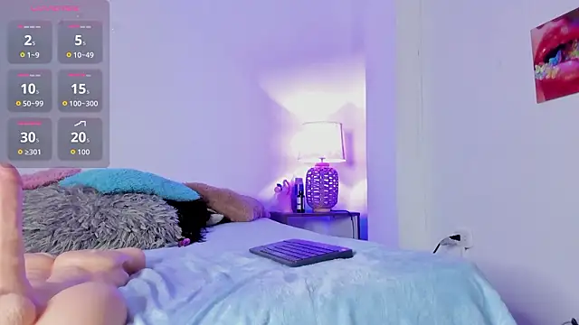 debbie hans online show from March 18, 11:48 am