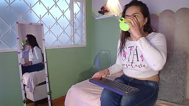 BiancaLuxx  online show from February 25, 11:42 am