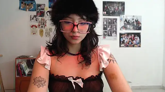Lia Carter  online show from May 11, 11:35 pm