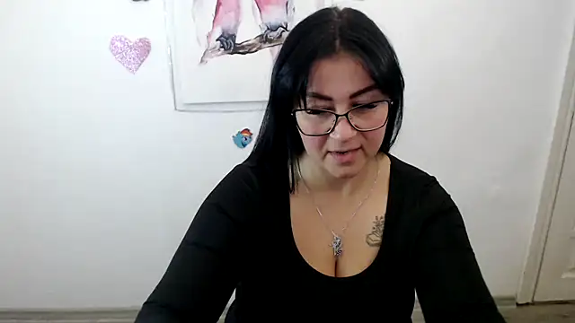 Snapshot of Melanka_milka chatting on October 15, 1:03 pm Melanka milka online show from October 15, 1:03 pm