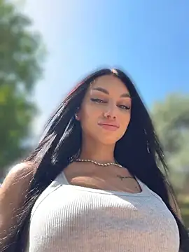 ilariea girl online show from May 29, 1:31 pm