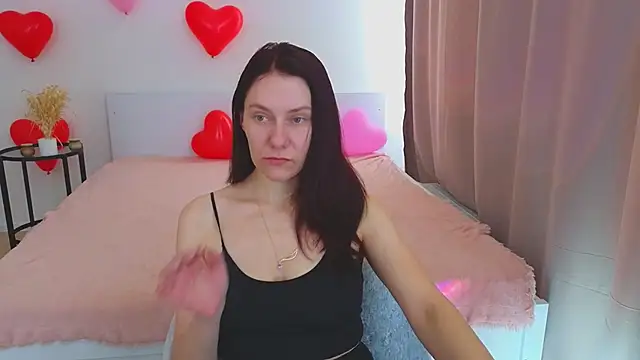 Annaabels online show from February 10, 7:55 am