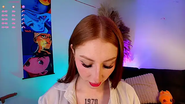 Bennuluspeach  online show from July 21, 11:11 am