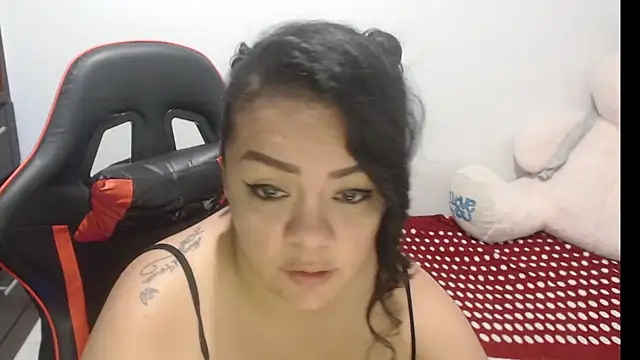 emily sexxx online show from February 11, 4:03 am