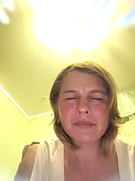 Snapshot of Masha412111 chatting on October 22, 8:14 pm Masha412111 online show from October 22, 8:14 pm