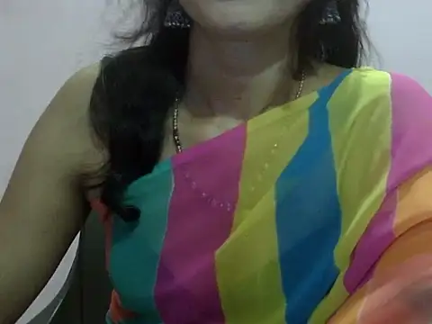 Laila Cute online show from July 2, 1:05 am