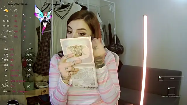 Snapshot of Rin_andersonn chatting on October 4, 7:47 am Rin andersonn online show from October 4, 7:47 am
