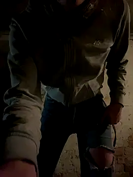 pleasedontpressaredburton online show from October 29, 10:56 pm