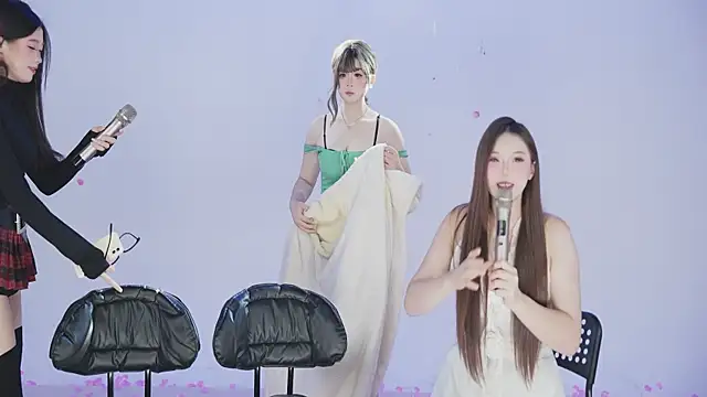 sweetgirls666 online show from December 16, 11:16 am