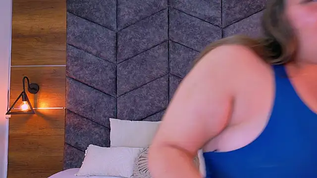 AmarisLenox   online show from October 6, 2:17 am