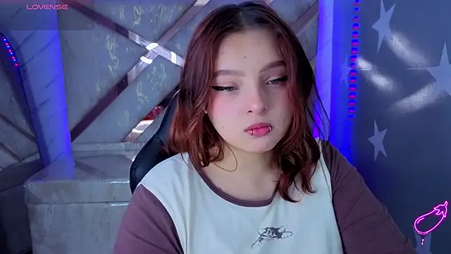 mia foster t online show from July 27, 1:08 pm