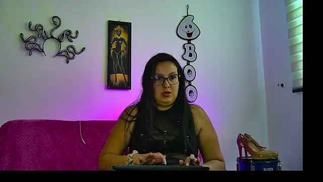 vallery161 online show from October 20, 2:20 pm