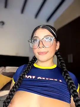 ArieliciousXXX online show from March 4, 1:28 pm