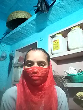 Snapshot of Cuty_kanchna chatting on October 3, 2:33 pm Cuty kanchna online show from October 3, 2:33 pm