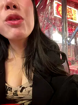 yourkeer online show from November 7, 1:38 pm